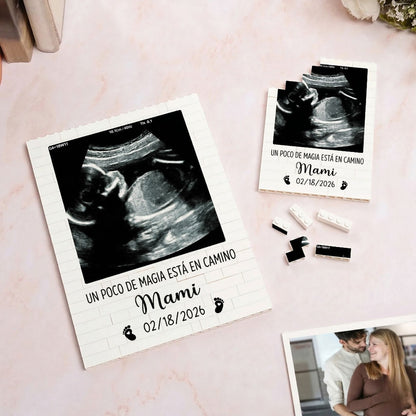 Puzzle de bloques con foto de ecografía de bebé, nombre, fecha y texto